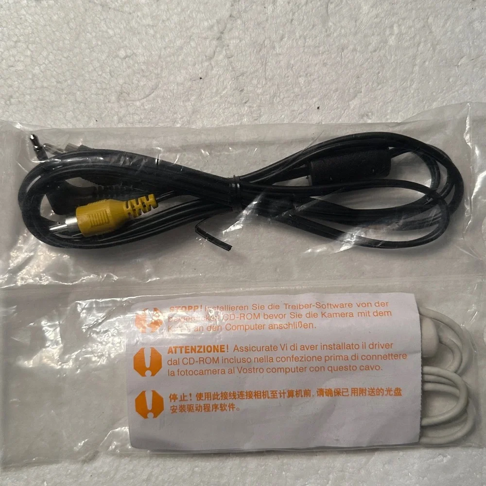Genuine Canon Power Shot Sync Data USB Cable Cord & AV Cable Cord